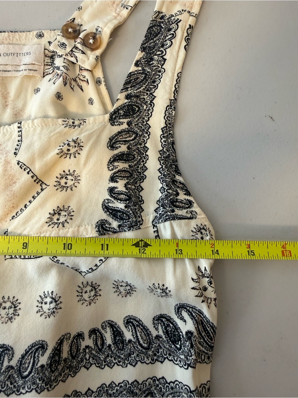 Urban Outfitters UO Pocket Full Posey Bandana Playsuit Romper S - Picture 7 of 9